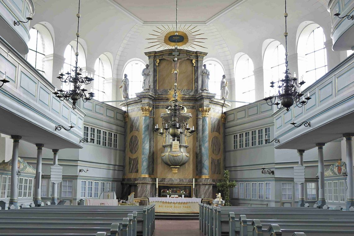 Das Innenschiff der Kirche