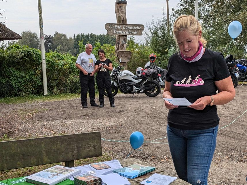 Auch die Tiefste Landstelle Deutschlands war gut besucht.